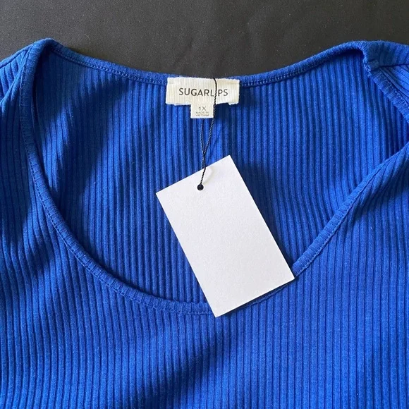 Long Sleeveless Dress - Picture 5 of 7